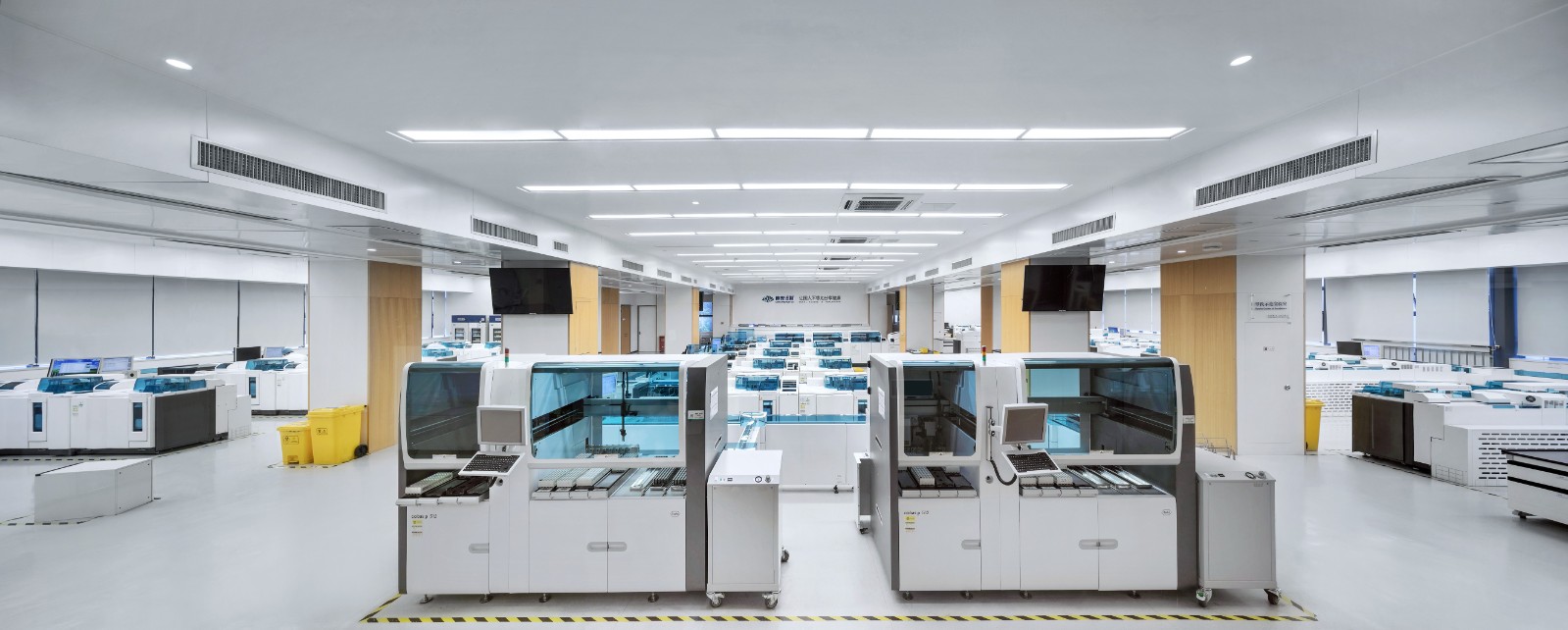 1701656130987054.jpg C01磨练实验室大场景-1.jpg